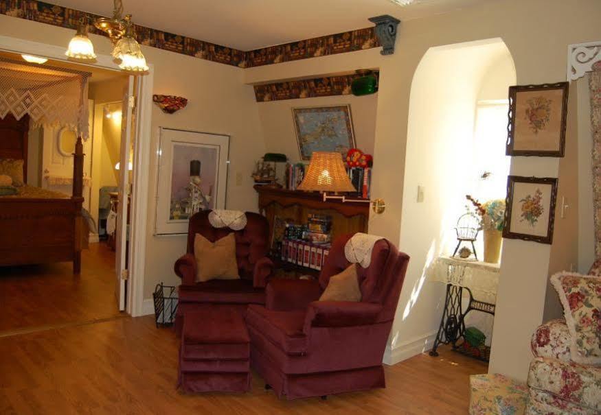 A Walk In The Woods Bed And Breakfast Southold Luaran gambar