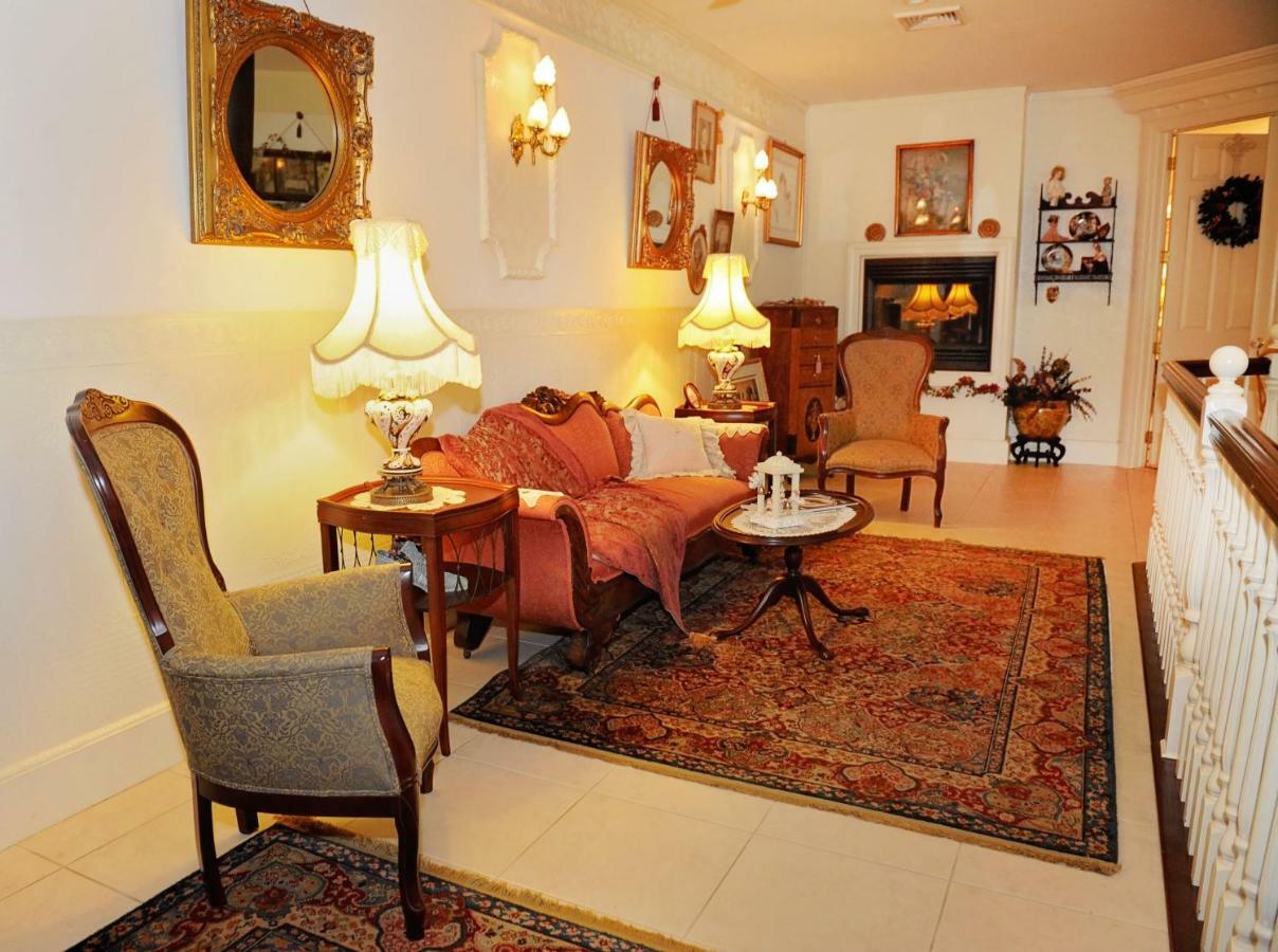 A Walk In The Woods Bed And Breakfast Southold Luaran gambar